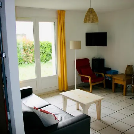 Maison Individuelle 6 Personnes *